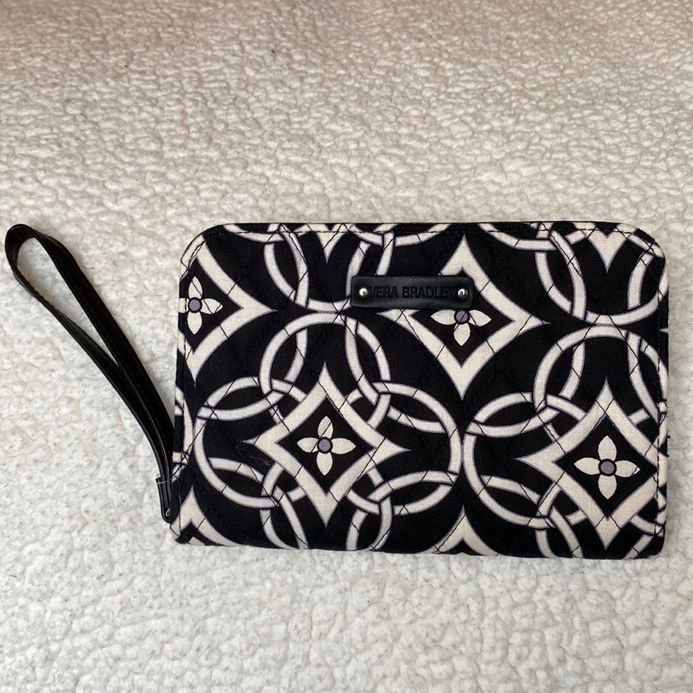 NWT Vera Bradley Zip-Around Wristlet
